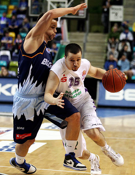 他在最近的 他在最近的